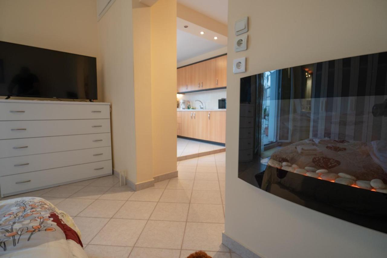 Attica Train Station 1 Bedroom 4 Pers Apartment Athènes Extérieur photo