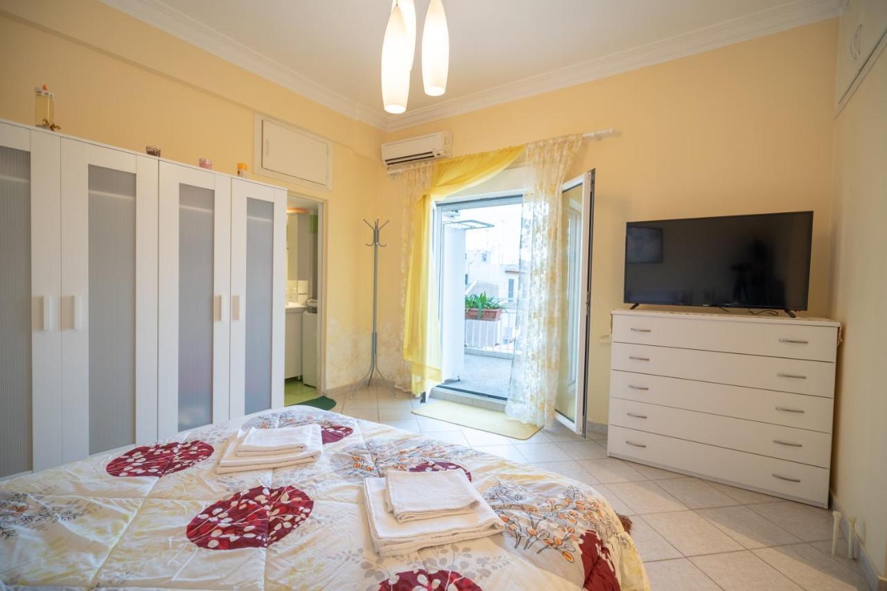 Attica Train Station 1 Bedroom 4 Pers Apartment Athènes Extérieur photo